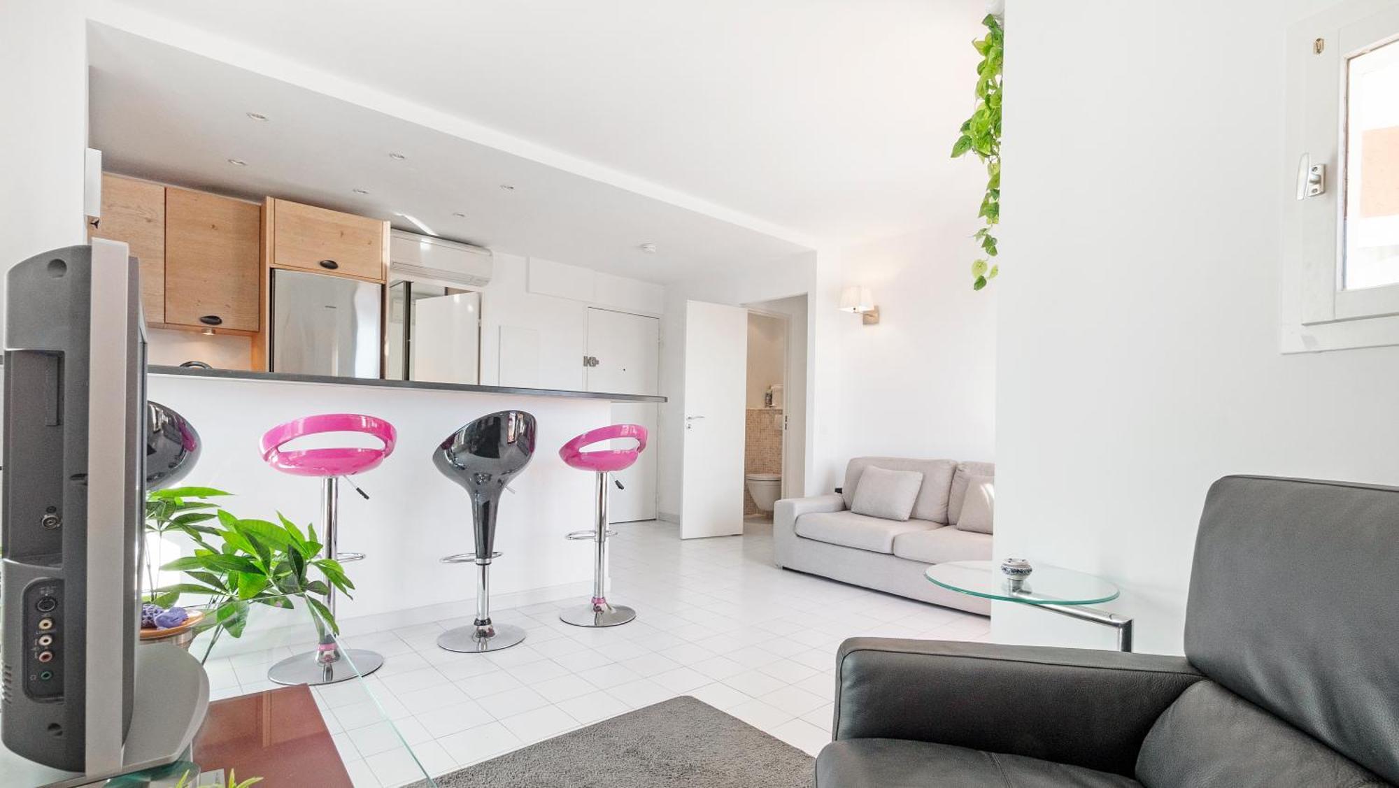 Casa Nostra, Port-Grimaud, Vue Sur Les Canaux Extérieur photo